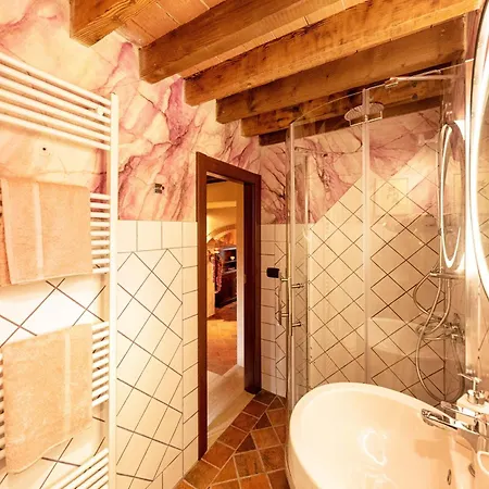 Feriehus La Grotta Nel Fienile